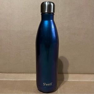 待望 【Apple Park(Apple本社)限定商品】Swell 水筒 ホワイト